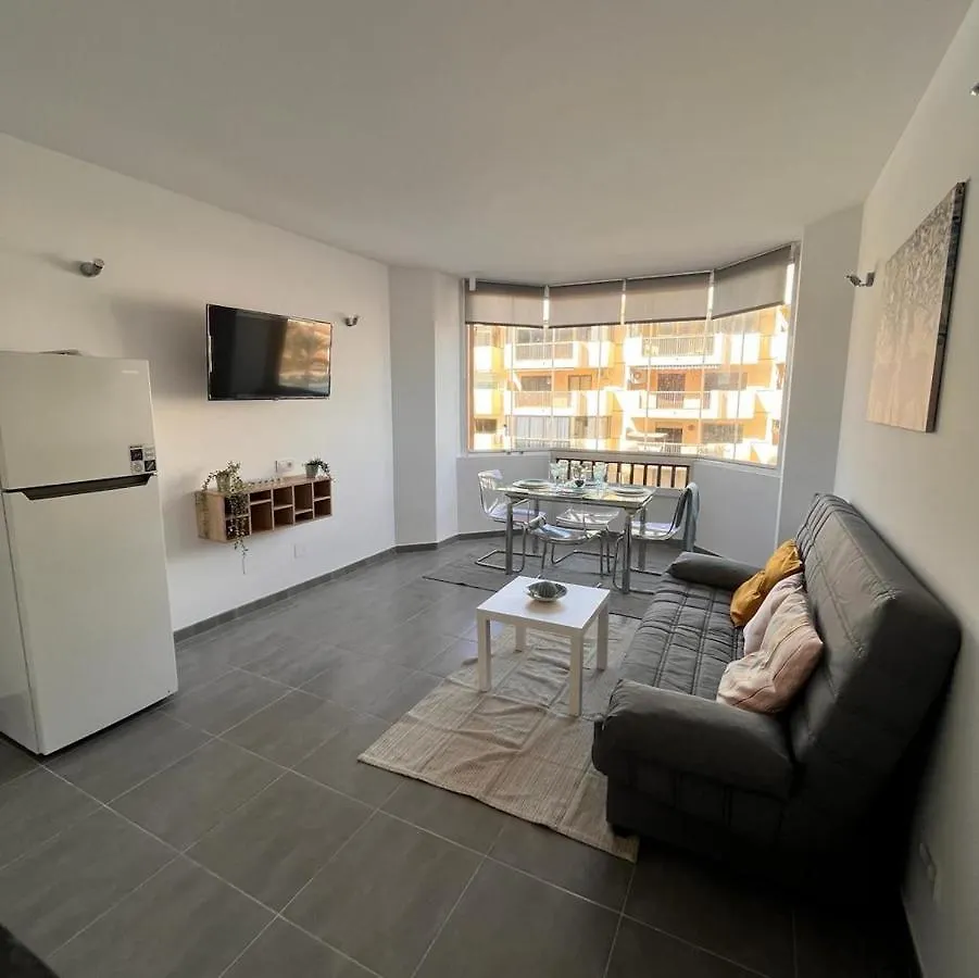 Moderno y Reformado Estudio Palmeras Apartamento Fuengirola España