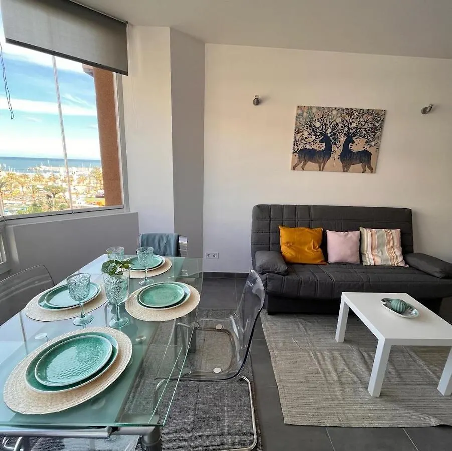 Moderno y Reformado Estudio Palmeras Apartamento Fuengirola