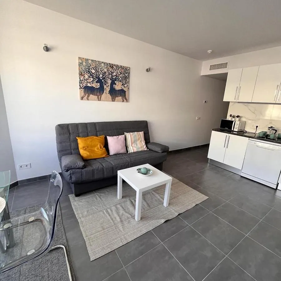 Moderno Y Reformado Estudio Palmeras Apartment Fuengirola 0*,  Spain